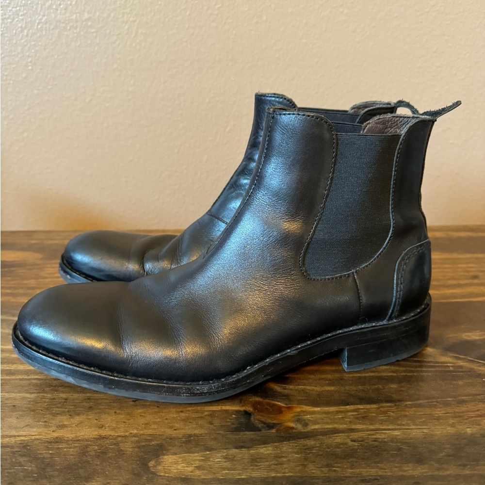 Wolverine Men’s 1000 Mile Montague Chelsea Boot in Black sz 10D